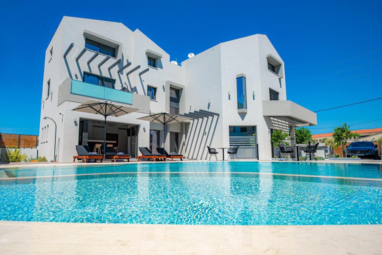 The Victoria Lefkada Aparthotel Exteriör bild