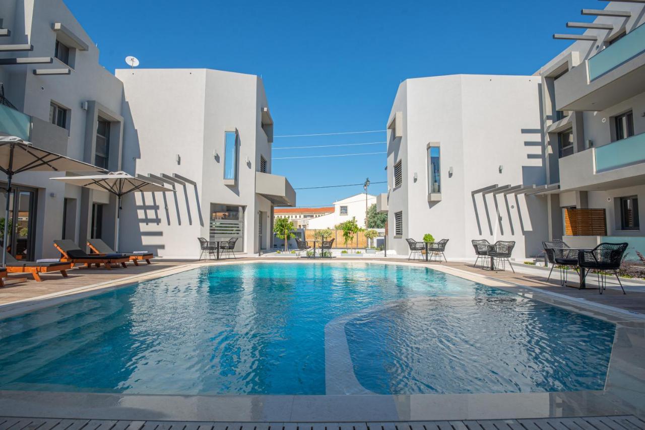 The Victoria Lefkada Aparthotel Exteriör bild