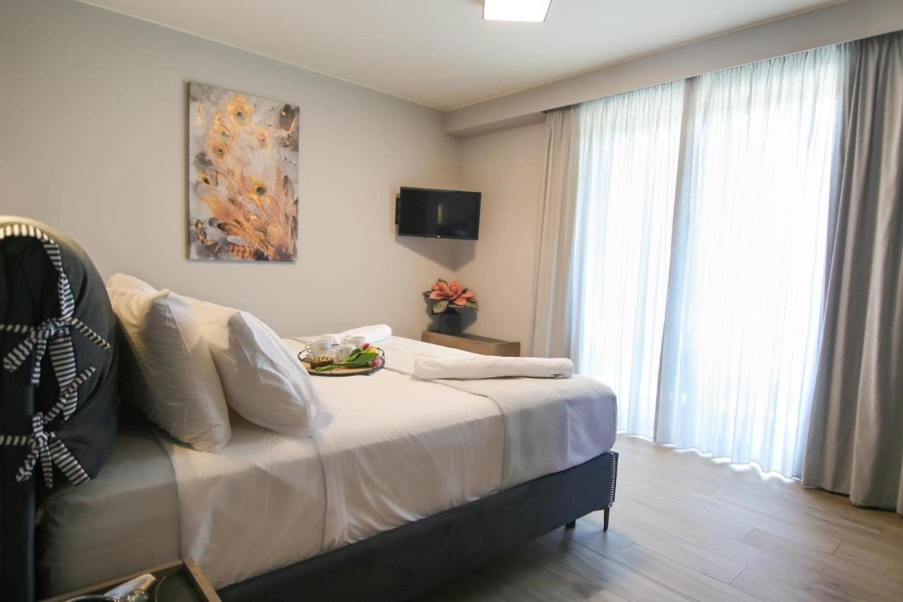 The Victoria Lefkada Aparthotel Exteriör bild